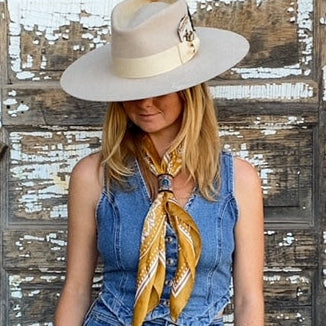 LEATHER | Hand Tooled Scarf Slide